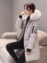 Load image into Gallery viewer, Women’s Winter Fur Collar Hooded Parka!
