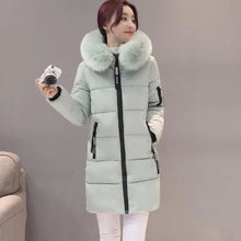 Load image into Gallery viewer, Women’s Winter Fur Collar Hooded Parka!