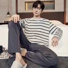 Load image into Gallery viewer, Plus Size Men’s Fall &amp; Winter Pajamas Set!
