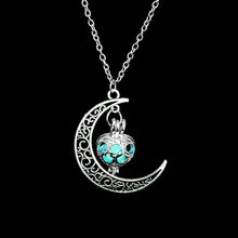 Load image into Gallery viewer, Luminous Moon Glowing Stone Necklace!

