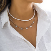 Load image into Gallery viewer, Beautiful Elegant Multilayer Choker Pearl Necklace!

