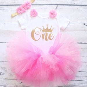 Girl’s Unicorn Dresses for 1st Birthday!