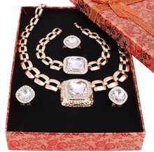 Load image into Gallery viewer, Crystal Gold Jewelry Set for Women!
