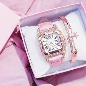 Leather Band Quartz Watch with Bracelet for Women!