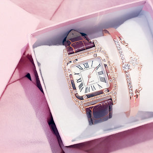 Leather Band Quartz Watch with Bracelet for Women!