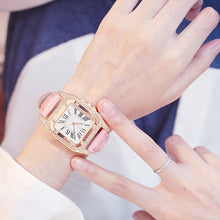 Load image into Gallery viewer, Leather Band Quartz Watch with Bracelet for Women!
