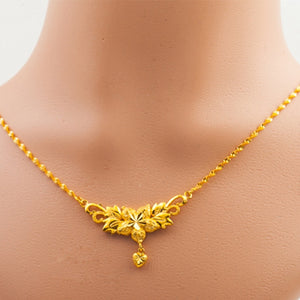 Big Flower Gold-Plated Necklace for Women!