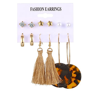 Stylish Fashionable Earrings Set!